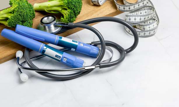Ozempic Insulin injection pen or insulin cartridge pen for diabetics Losing weight with medication and healthy food